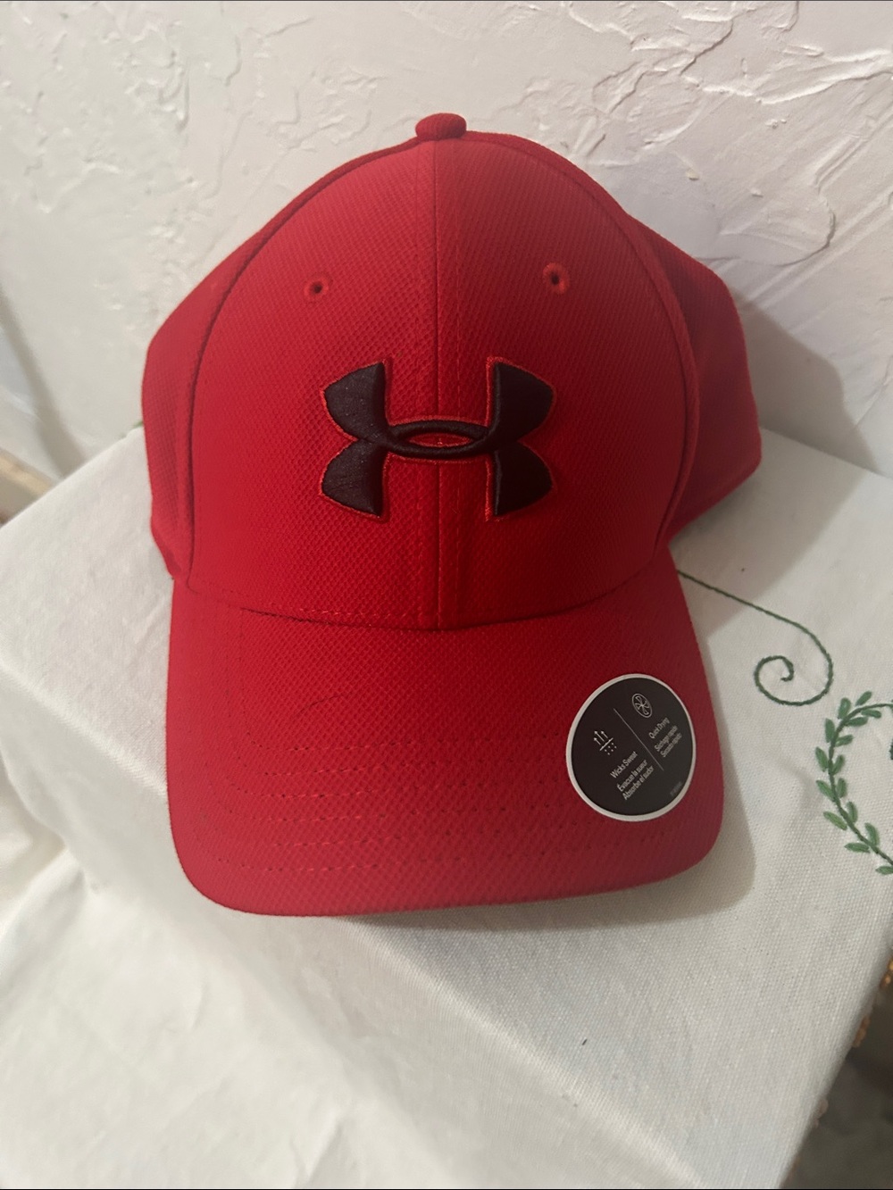 Under Armour Red Baseball Cap with Black Logo
New with Tag